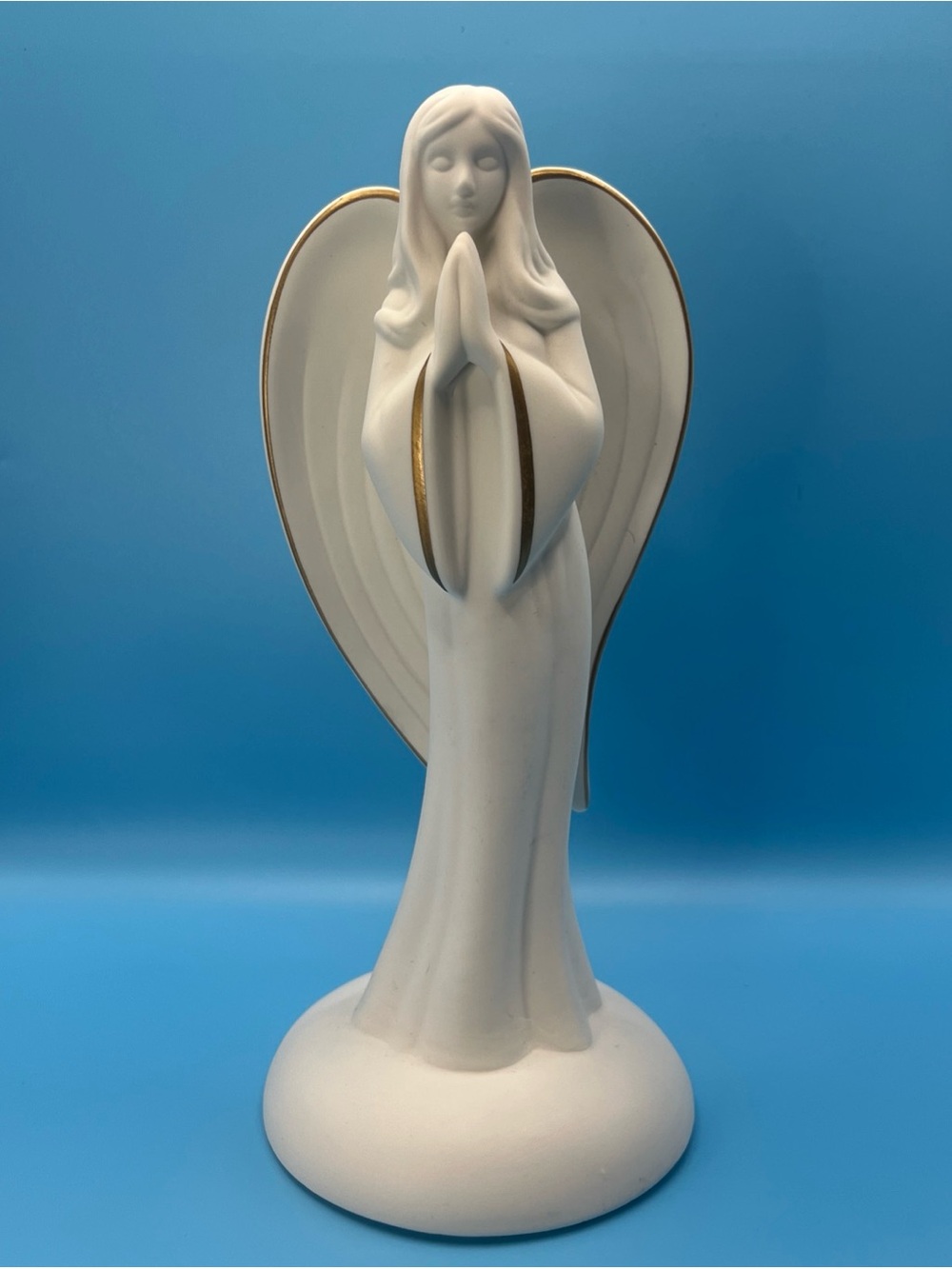 Teleflora Angel of Grace Keepsake Porcelain Sculpture White with Gold Trim 9"